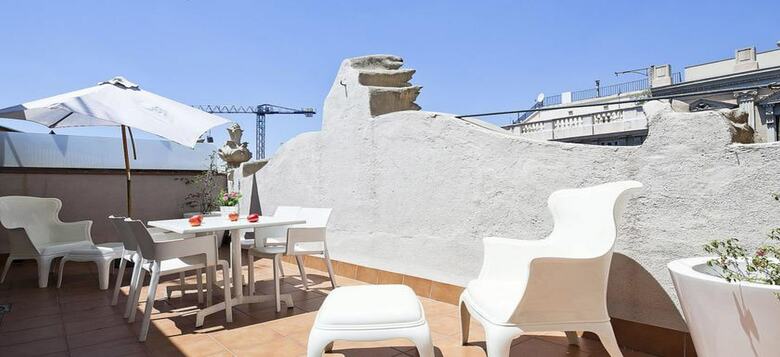 Apartamentos Splendom Suites