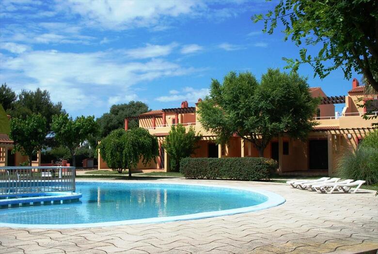 Apartamentos Ses Anneres