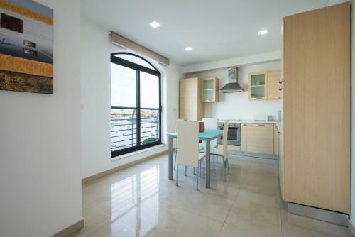 Seafront Sliema Luxurious Modern Apartment