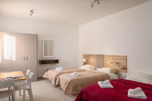 Hostal Island Guesthouse