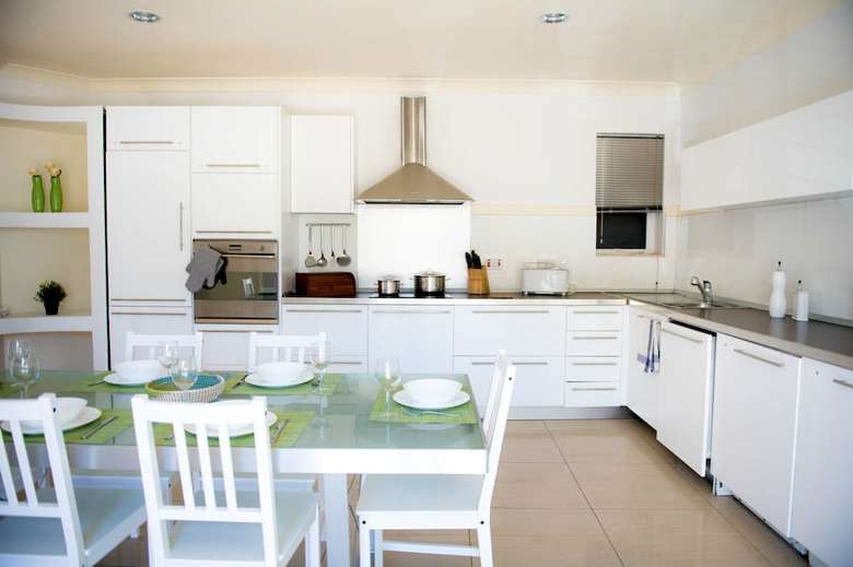Apartamento Bright, Spacious And Right In The Center