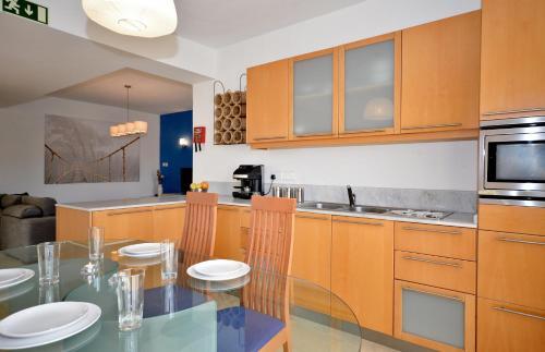 Hostal City Living Suite Tk 3 Rm 3