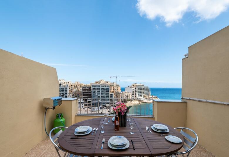 Apartamento Spinola Bay Penthouse