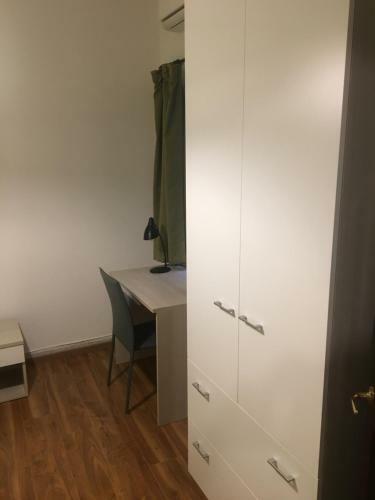 4 Bedroom Apartment Near The Sea