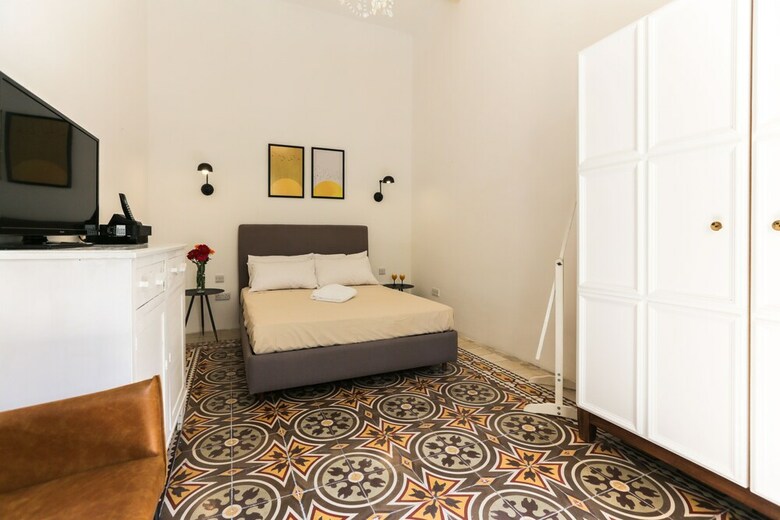 Hostal House Of Pomegranates
