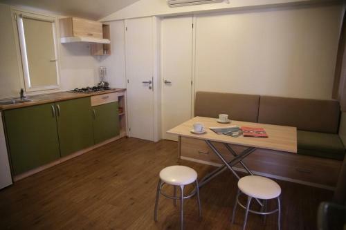 Mobilheim Tavolara Camping Park Soline - [#94923]