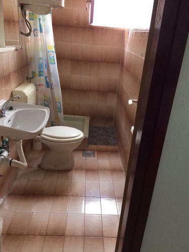 Hostal Crveno Zlato