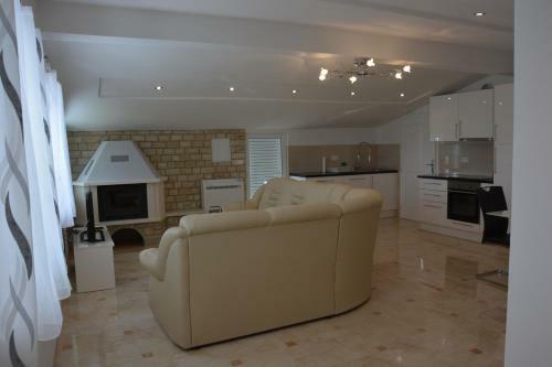 Apartments Petar & Anka