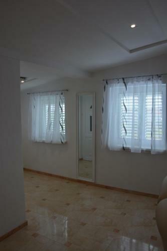 Apartments Petar & Anka