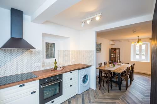 Villa Residence Mima