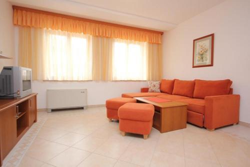 Apartment Cres 7985f