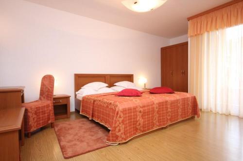 Apartment Cres 7985f