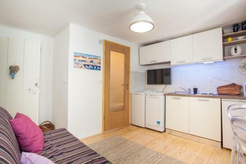 Honey Apartments