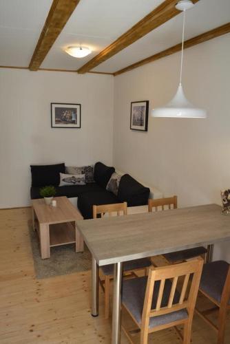 Apartment Cres 13510a