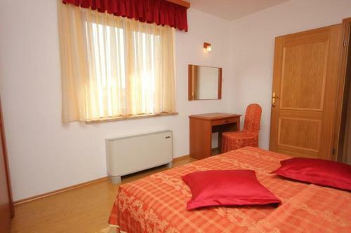 Apartment Cres 7985c