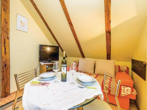 Three-bedroom Apartment In Delnice