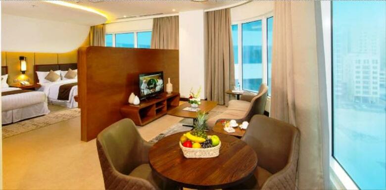 Arch Hotel,bw Signature Collection By Best Western