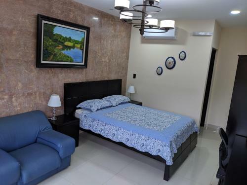 Hotel Suites Merlyn Airport