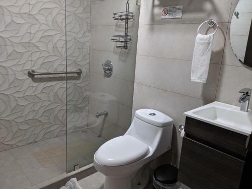 Hotel Suites Merlyn Airport