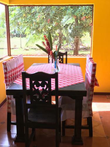 Casa De Campo En La Fortuna De San Carlos