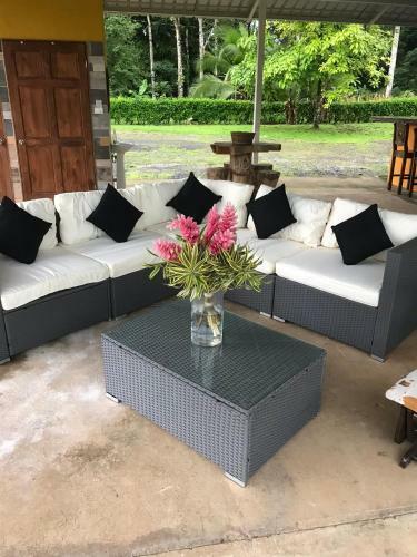 Casa De Campo En La Fortuna De San Carlos