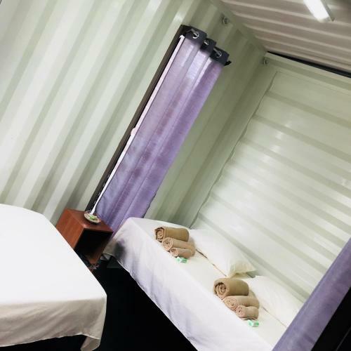 Hostal Arcons Turr�cares
