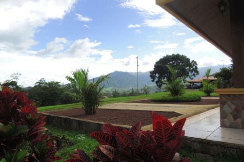 Loma Verde Lodge R�o Celeste