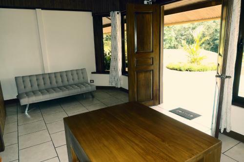 Loma Verde Lodge R�o Celeste