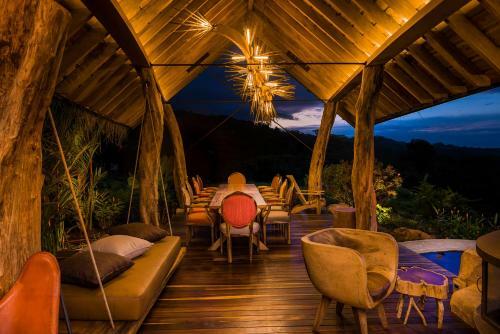 Hotel Origins Lodge