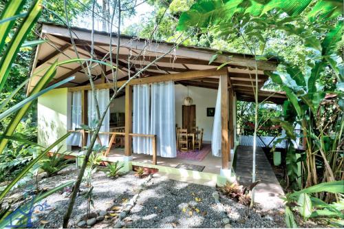 Annanci Village Family Retreat