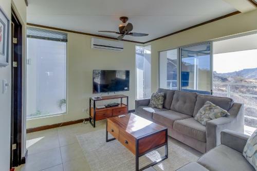 Condos @ House Of Winds