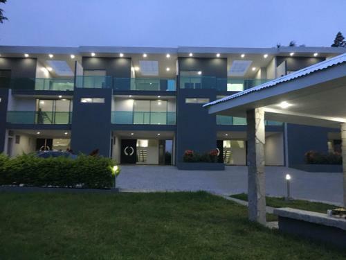 Apartamento Las Yagrumas Condo Escazu