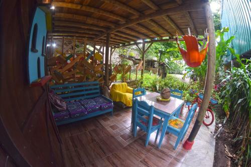 Hostal Wood House Hostel