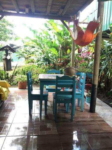 Hostal Wood House Hostel