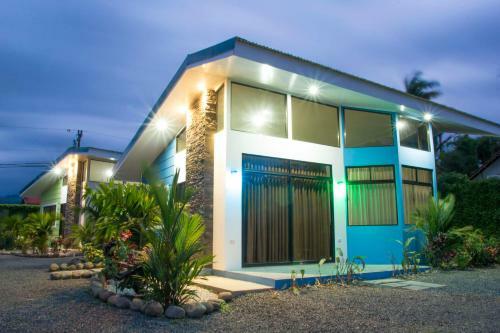 Villa Residencias Arenal