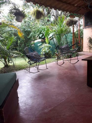 Apartamento Cabinas La Rivera