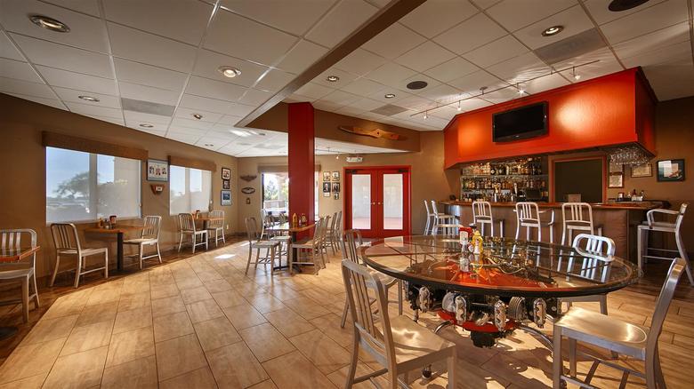 Hotel Scottsdale Thunderbird Suites