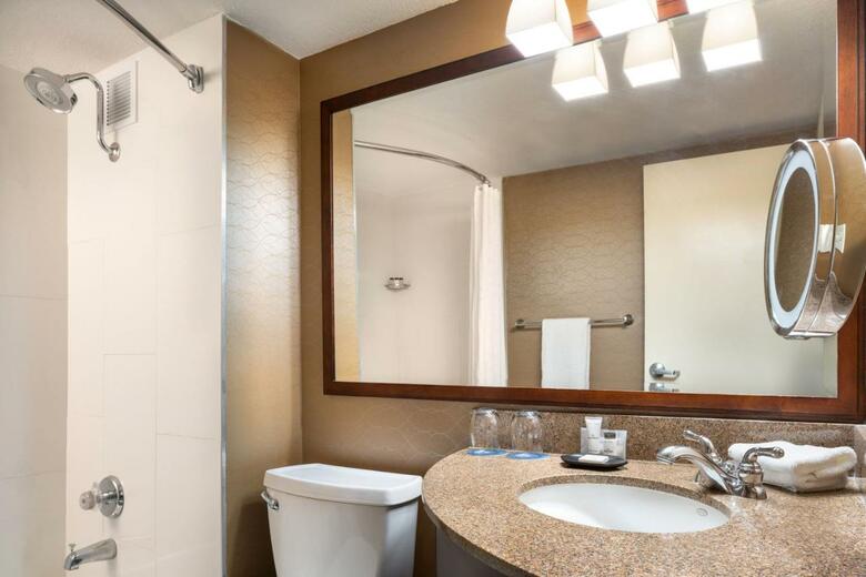 Sheraton Phoenix Airport Hotel Tempe