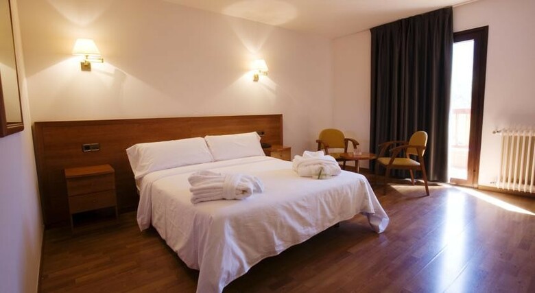 Hotel Aj Niunit
