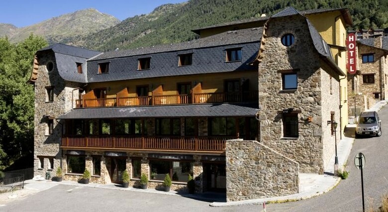 Hotel Aj Niunit