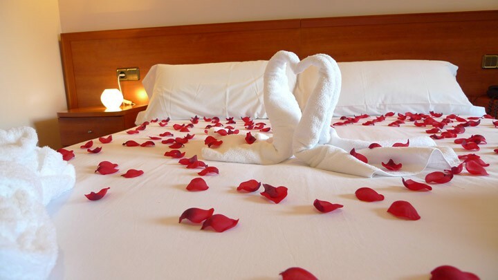 Hotel Aj Niunit