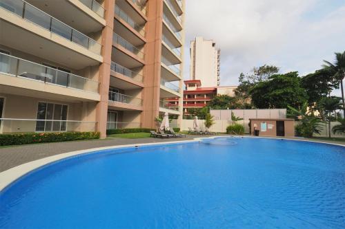 Apartamento Breakwater Beachfront Condo 603
