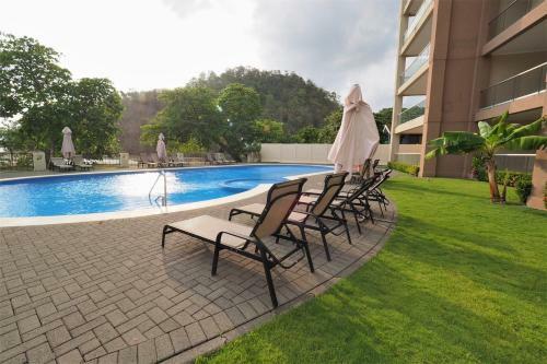 Apartamento Breakwater Beachfront Condo 603