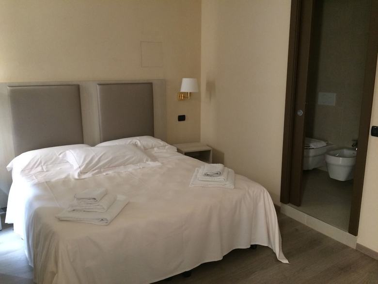 Hotel Tripoli
