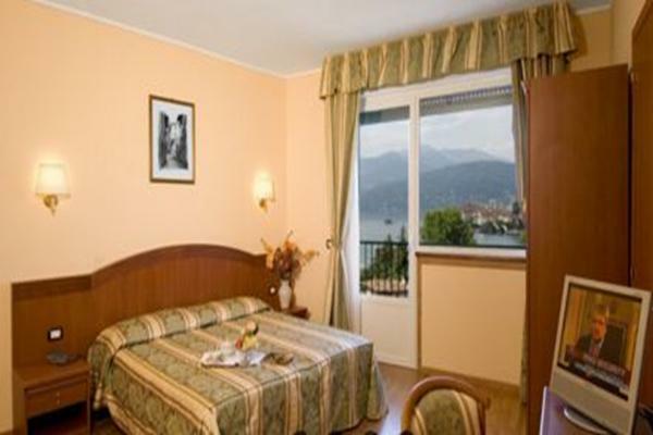 Hotel Flora