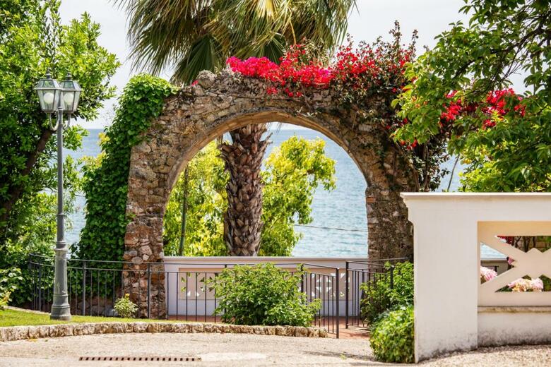 Hotel Villa Irlanda