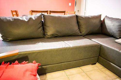 Apartamento Amplio Departamento -excelente Ubicacion- Con Cochera