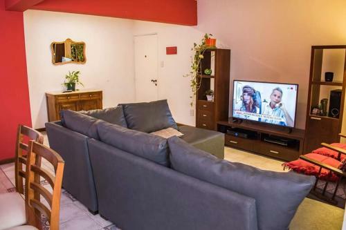 Apartamento Amplio Departamento -excelente Ubicacion- Con Cochera