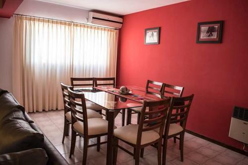 Apartamento Amplio Departamento -excelente Ubicacion- Con Cochera