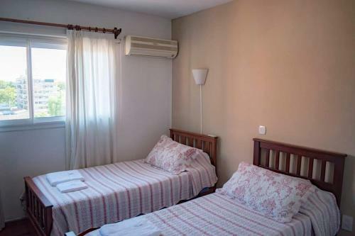 Apartamento Amplio Departamento -excelente Ubicacion- Con Cochera